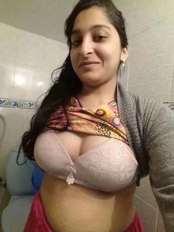 25P Big boobs