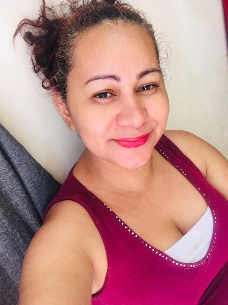 25P Mom hot milf nn