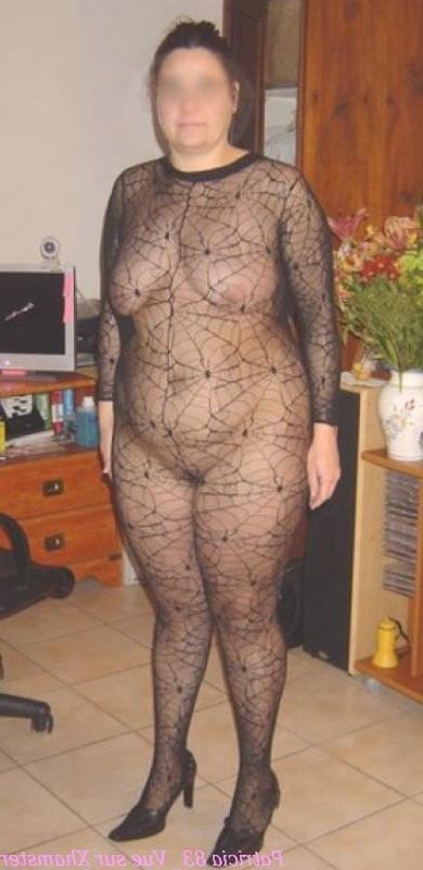 25P swinger slut 1