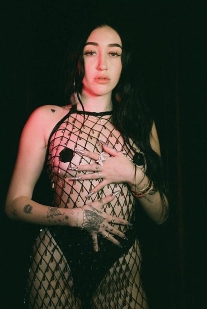 14P Cum Slut Noah Cyrus