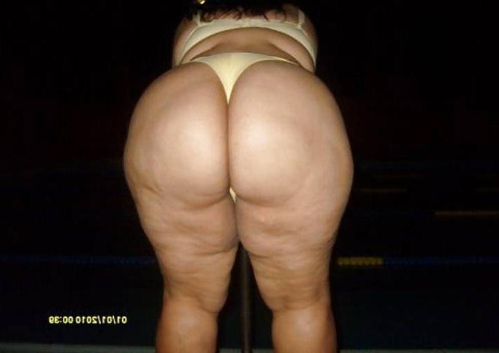 22P Big Booty 53