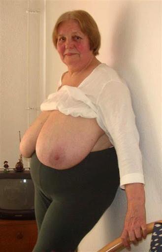 25P Big Boobs Mature 37
