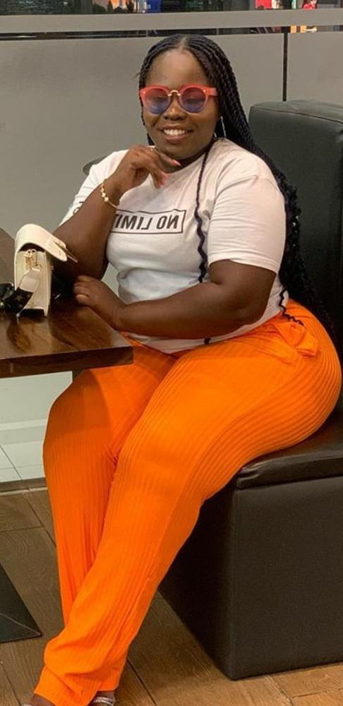 25P Sexy chunky mega thick  bih booty bbw pear kailey
