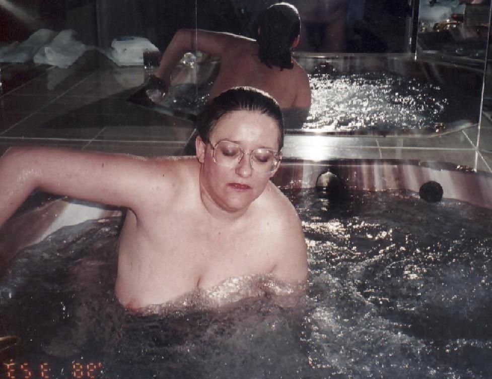 25P 2 whores that like to be used as cum dumps