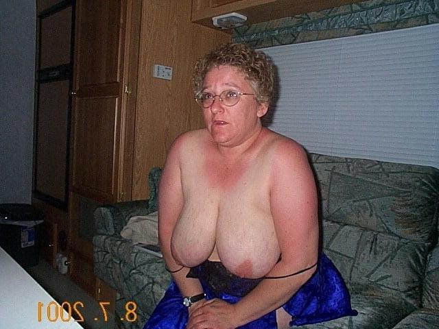 25P 2 whores that like to be used as cum dumps