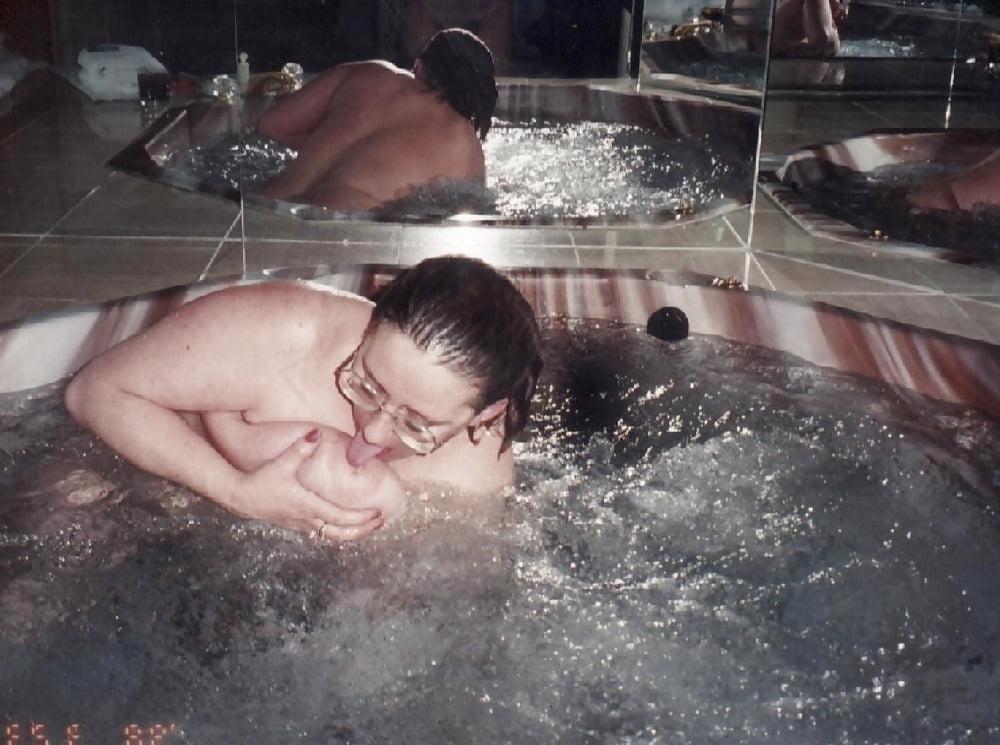 25P 2 whores that like to be used as cum dumps