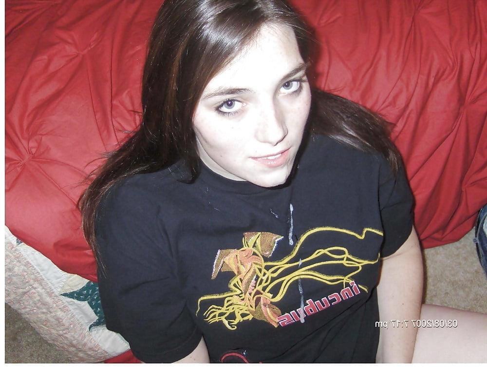 25P More Moms Who Love Cum