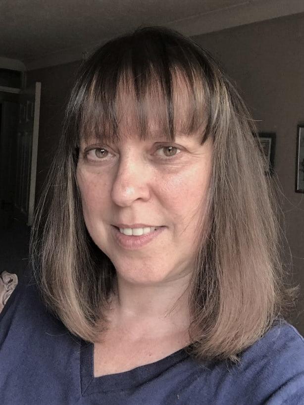 25P Mature Faces To Shoot Your Load Over 2