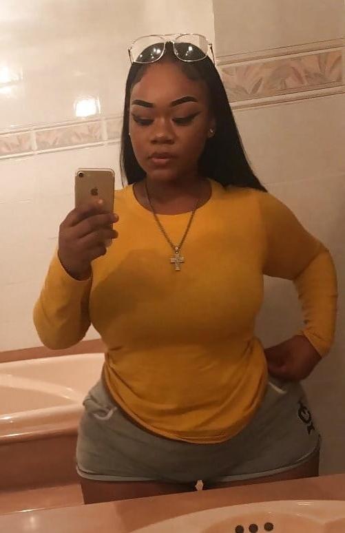 9P Busty wit Booty