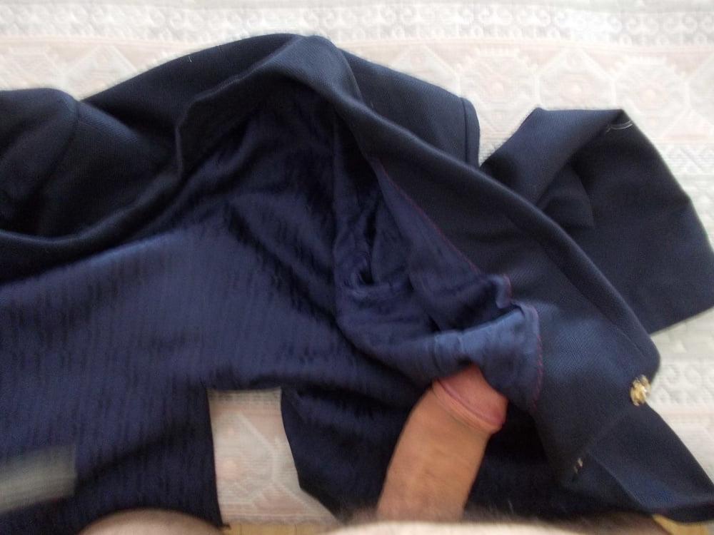11P Mom in law cocked clothes