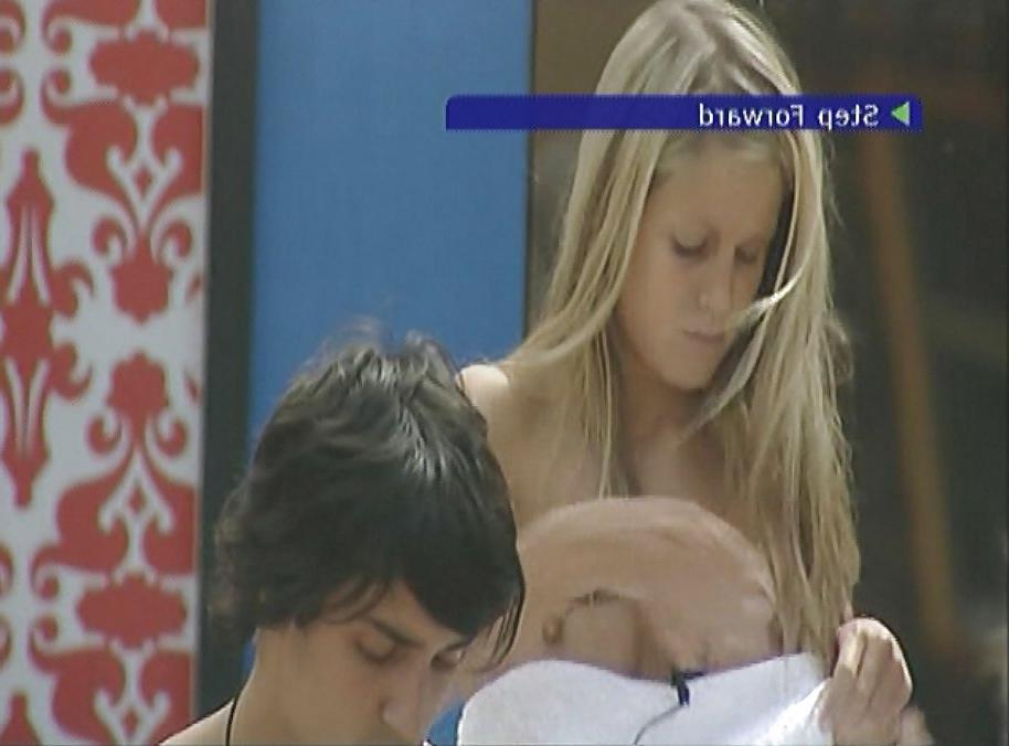 25P Celeb Nip slip, Bikini and UpSkirt