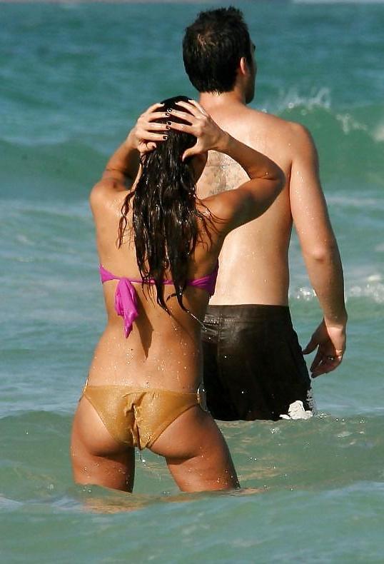 25P Celeb Nip slip, Bikini and UpSkirt