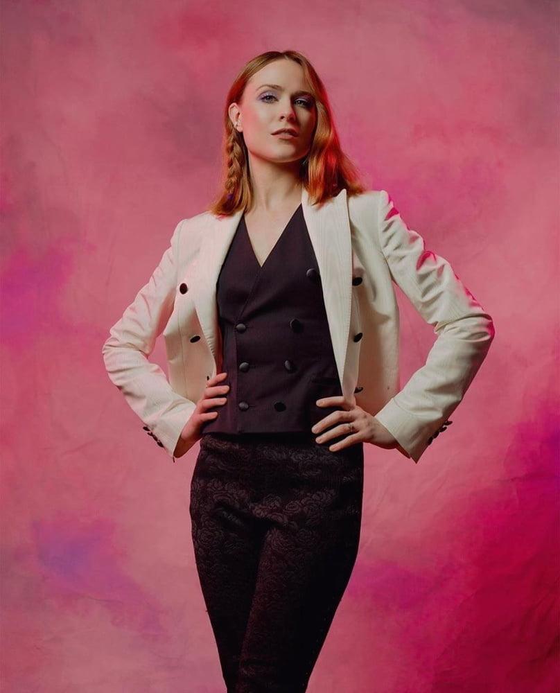 25P Evan Rachel Wood Cum Slut