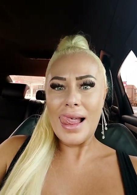 25P English milf 30 stunning blonde big tits