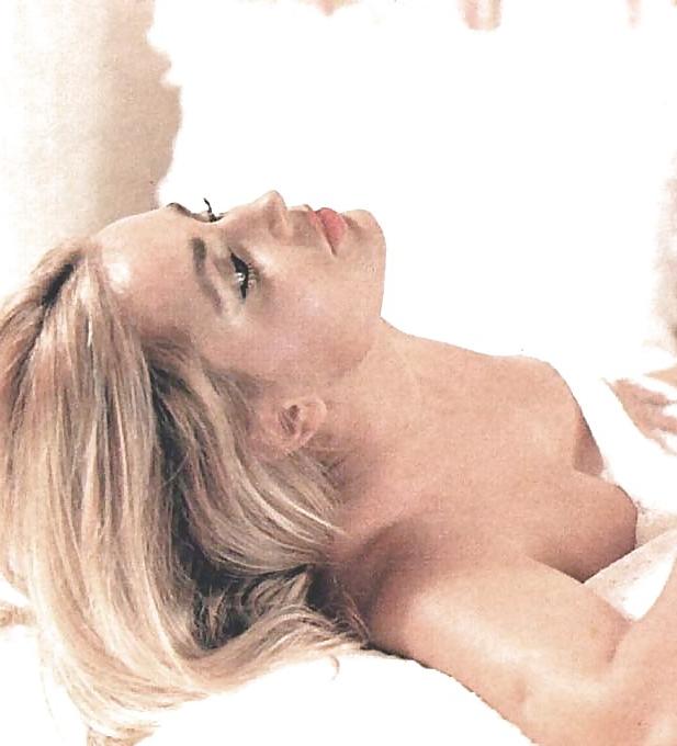 23P Vintage Blonde - Banu Alkan
