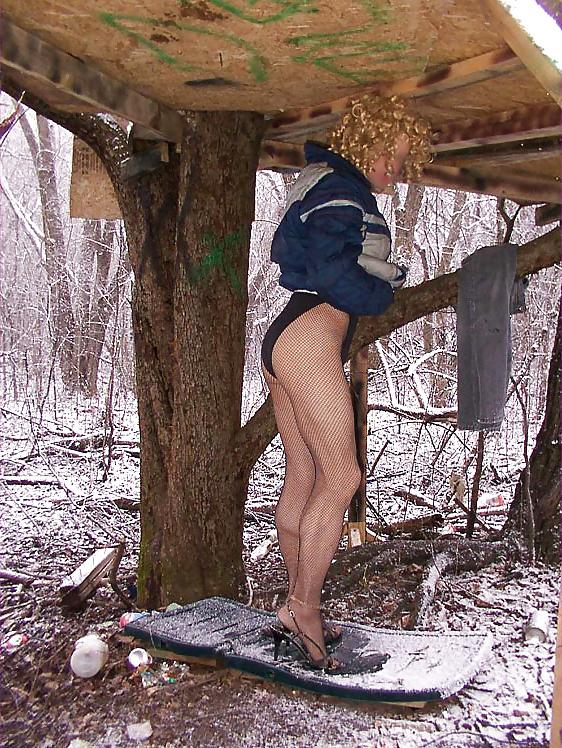 25P Crossdresser and the treehouse #2