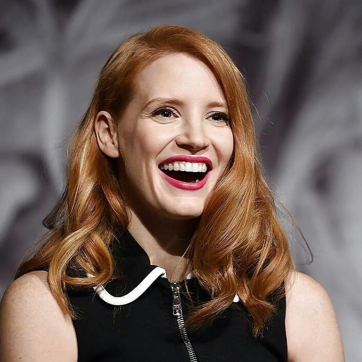 25P Jessica Chastain Cum Museum