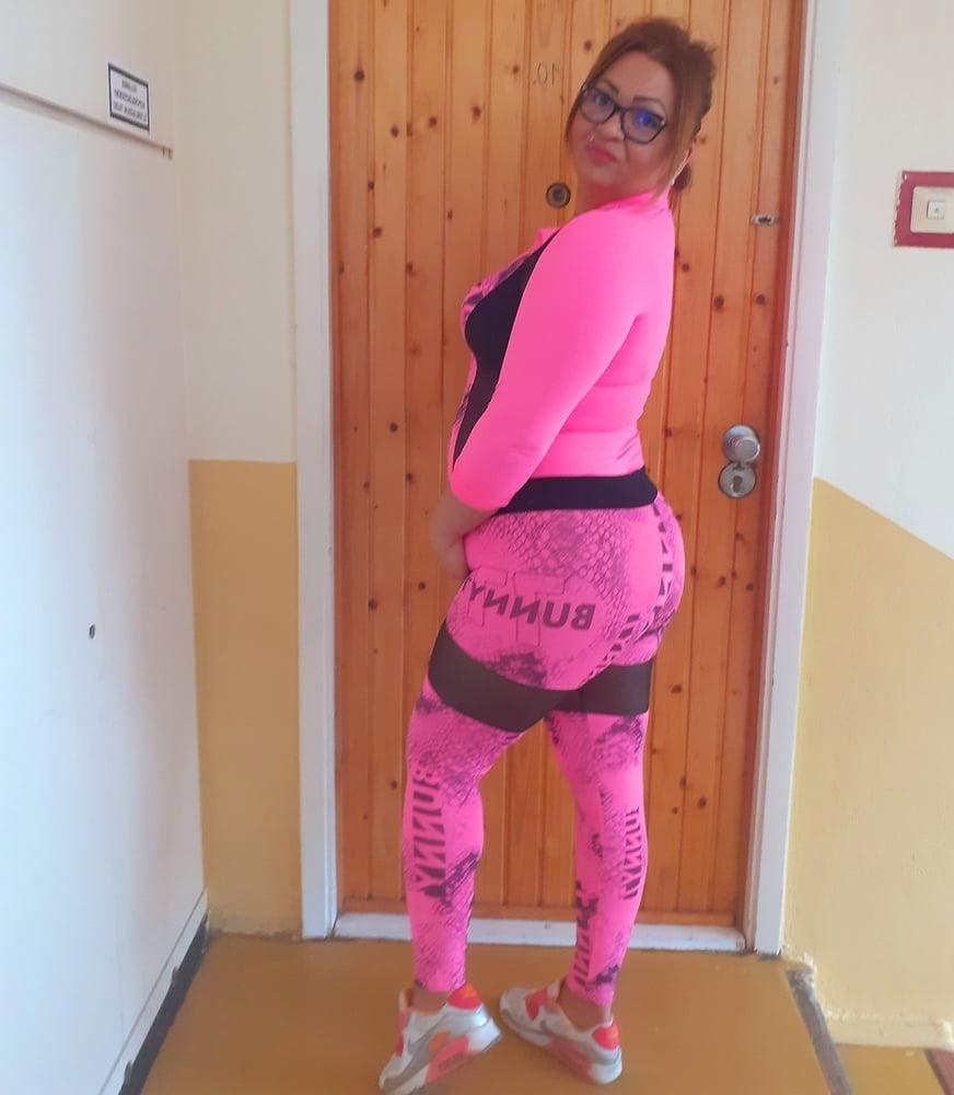 24P HUN-MAGYAR GYPSY SEXY MILF 78 OLDER MOM AND PROSTITUTE PART1