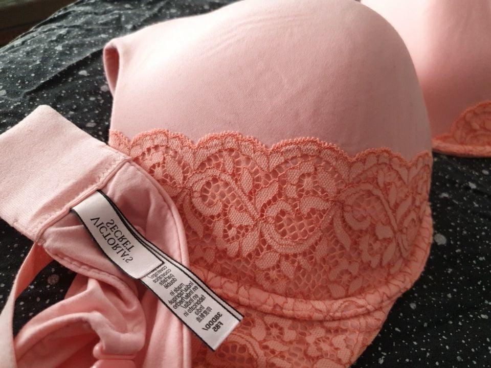 8P My gf big boobs