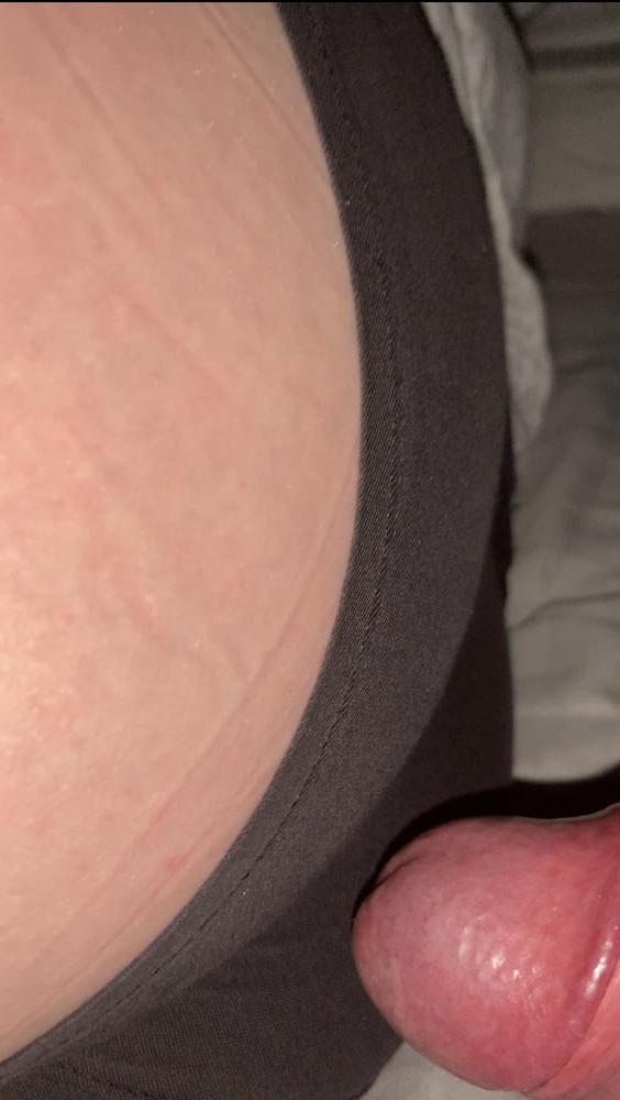 25P Mom in bed
