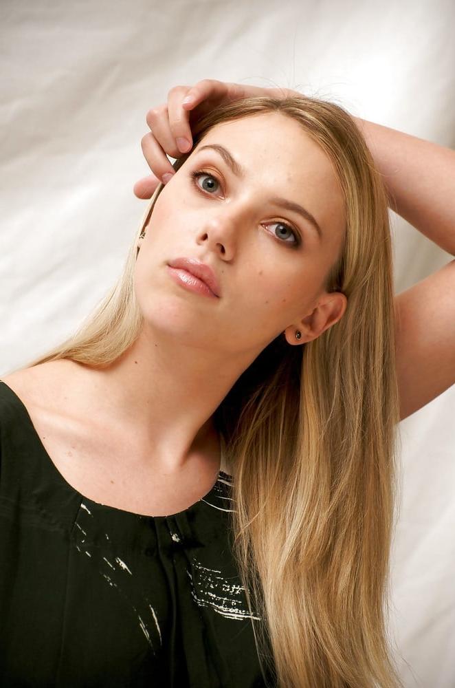 25P Scarlett Johansson Cum Material
