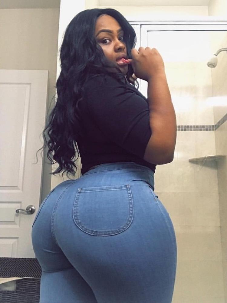 7P Booty on Herrr 16