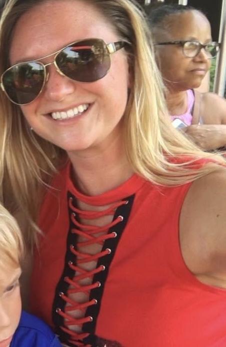 24P Young mom