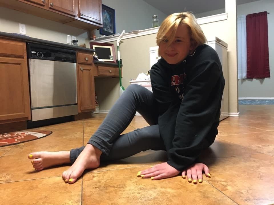 24P Young mom