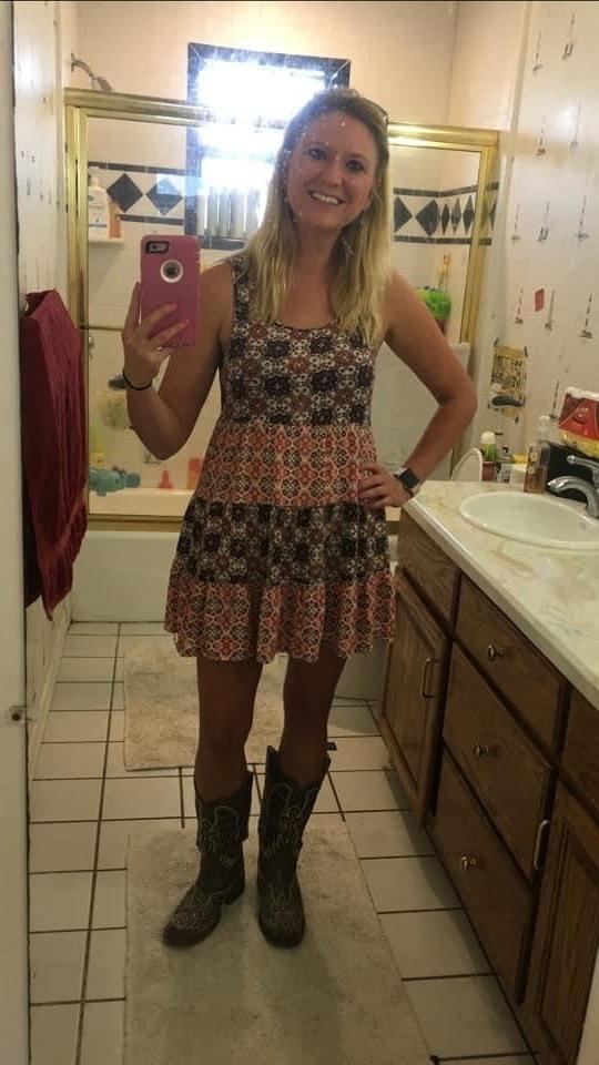 24P Young mom