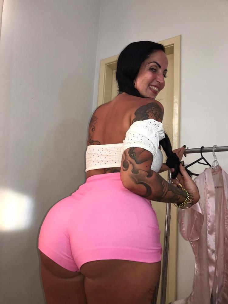 25P Big Booty Brazilian Bitches: Elisa Sanches