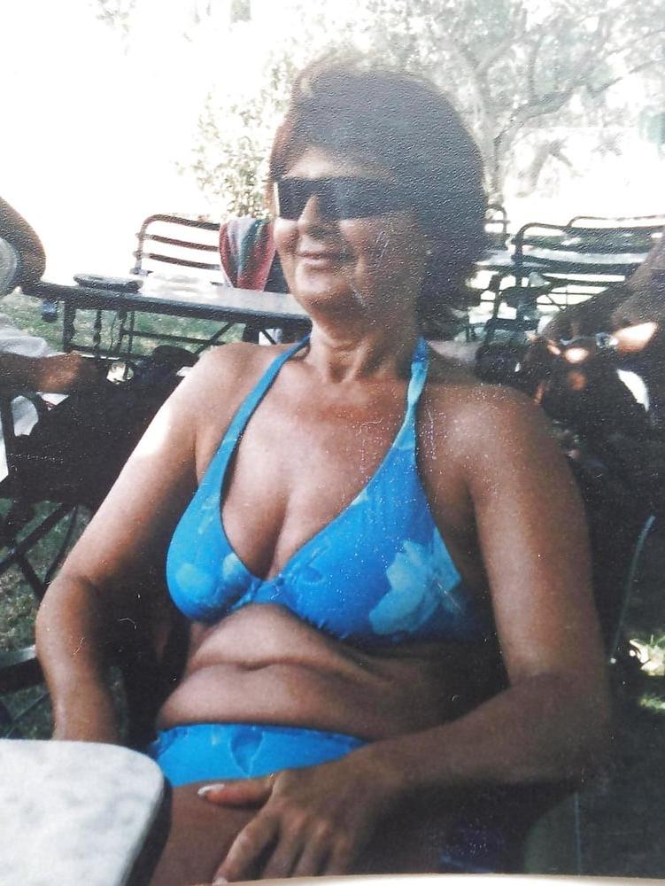 17P My mom and fakes