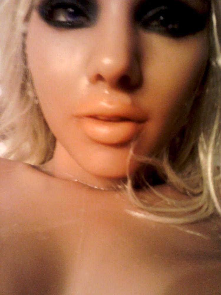 25P please cum on my pictures2