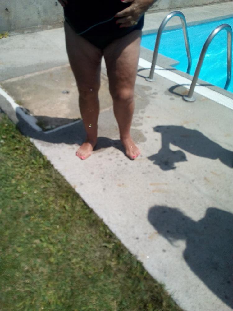 10P Gilf balcony by the pool