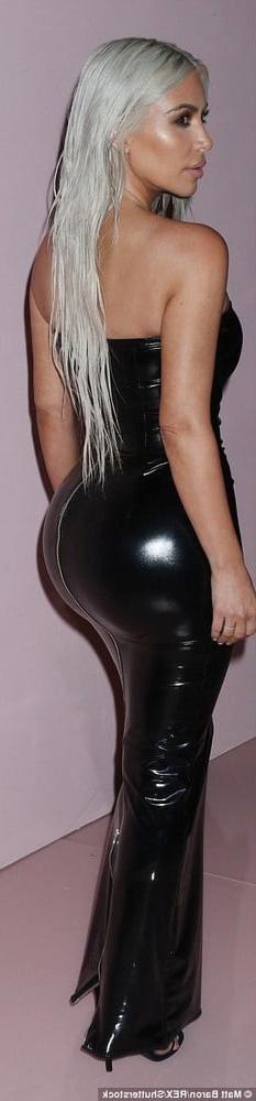13P Kardashian booty