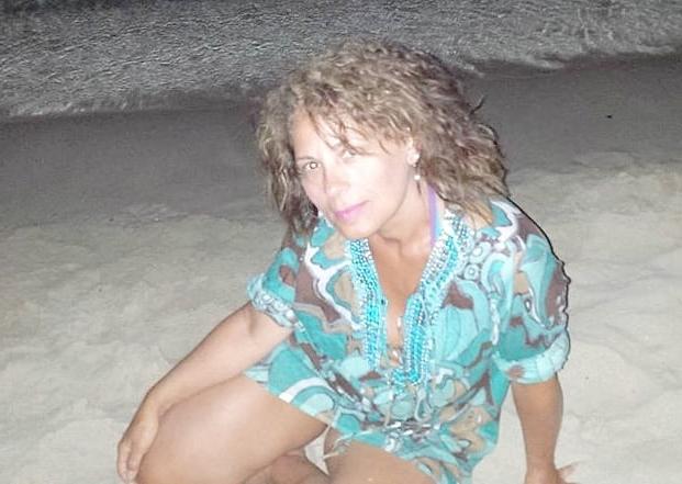 25P italian milf teacher swinger