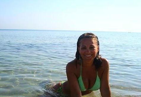 25P italian milf teacher swinger