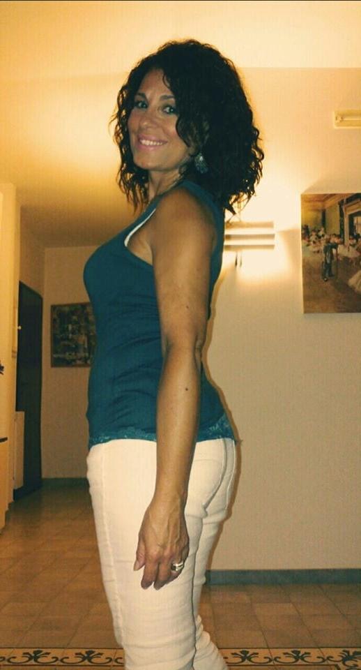 25P italian milf teacher swinger