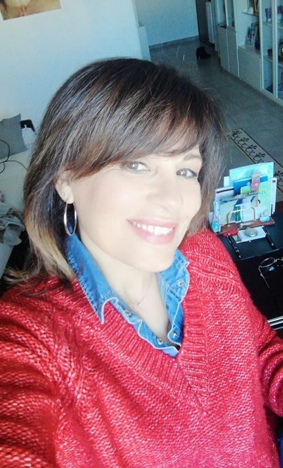25P italian milf teacher swinger