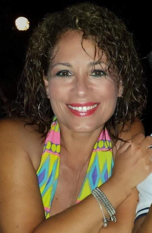 25P italian milf teacher swinger