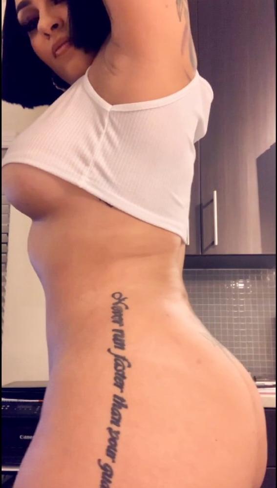 16P MULATTO CHICK EMILYANA....SEXY REDBONE BOOTY