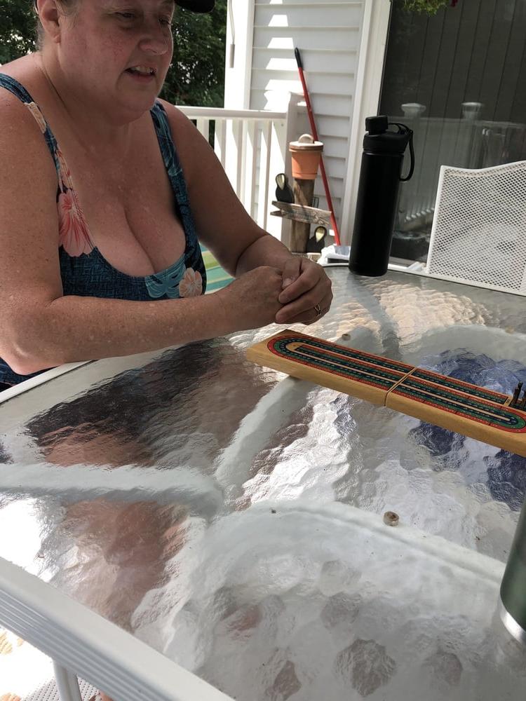 6P MIL Big Boobs Poolside