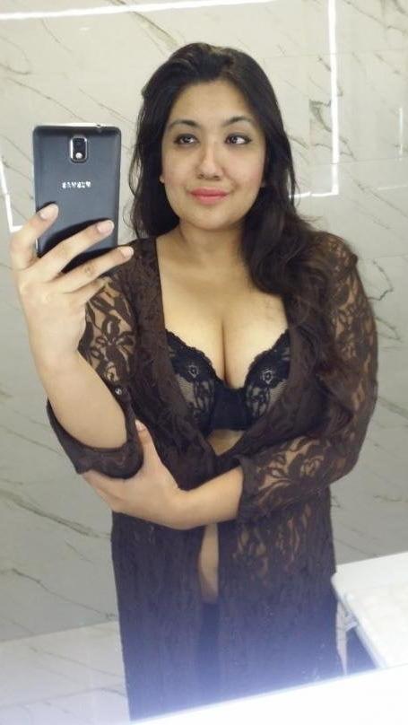 21P Desi ladies will make you cum