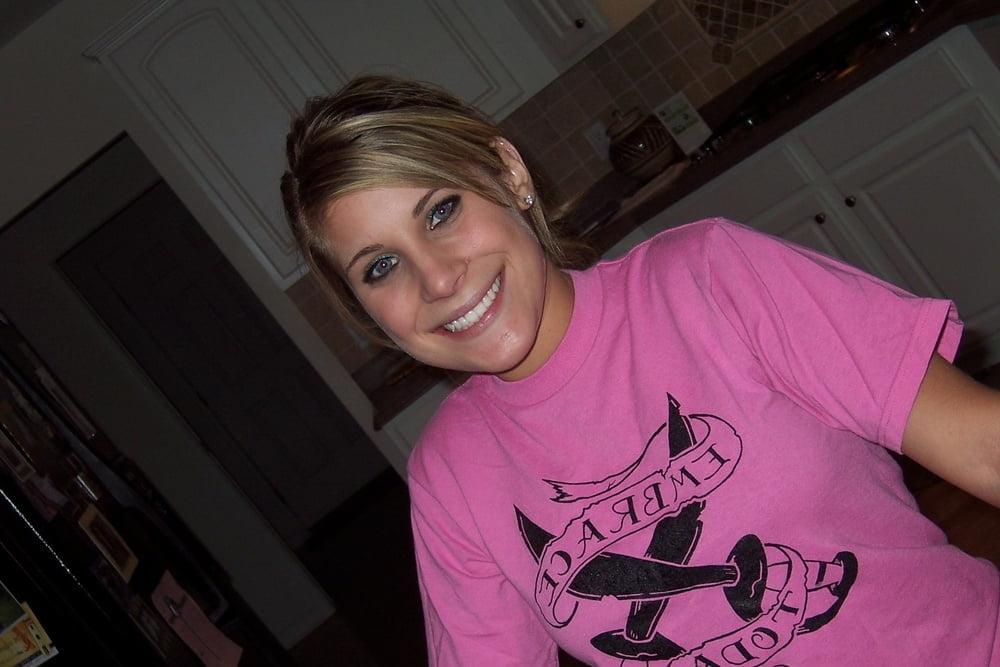25P Sexy Soccer Moms