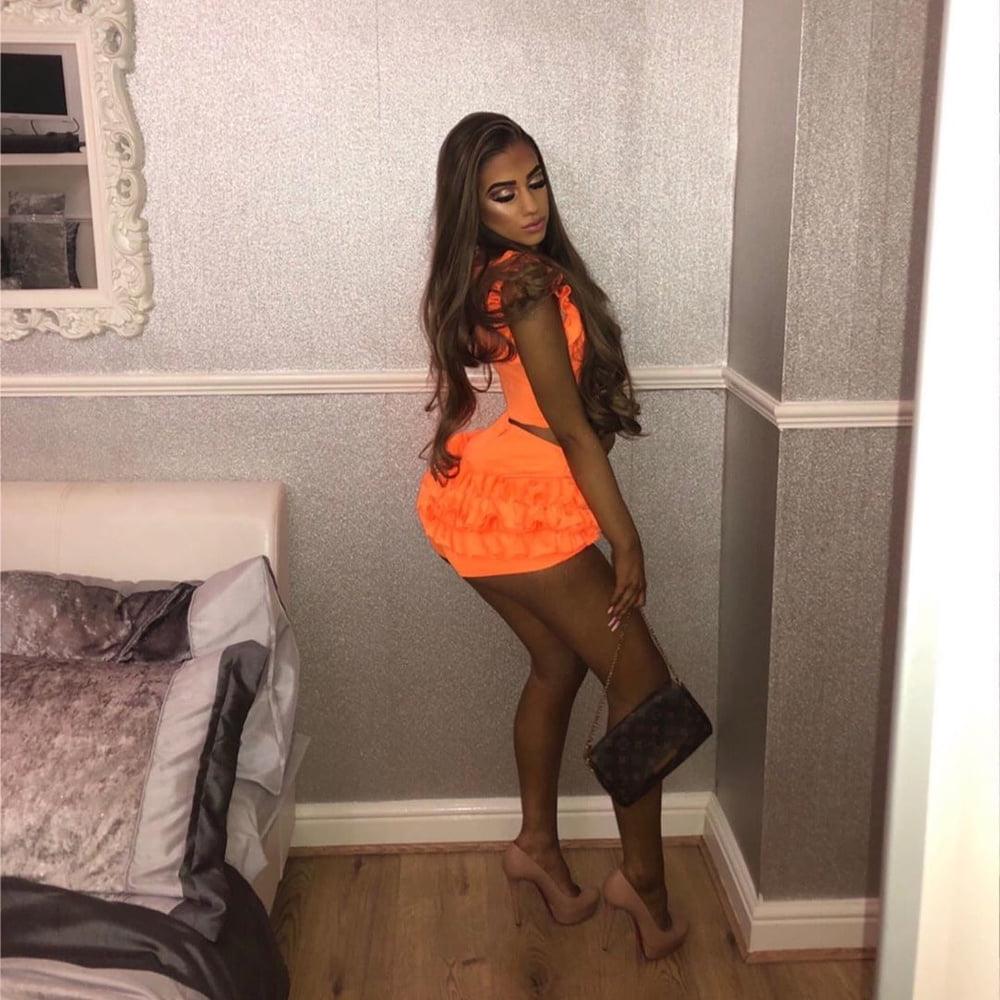 25P Big Booty Chav Doll Lauren