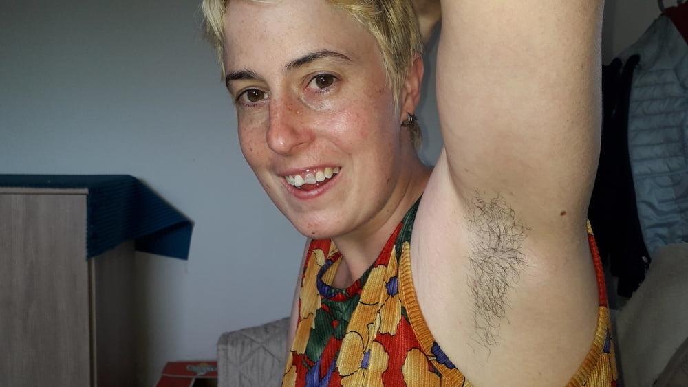 17P Belgium Sara is a dirty hairy cum slut