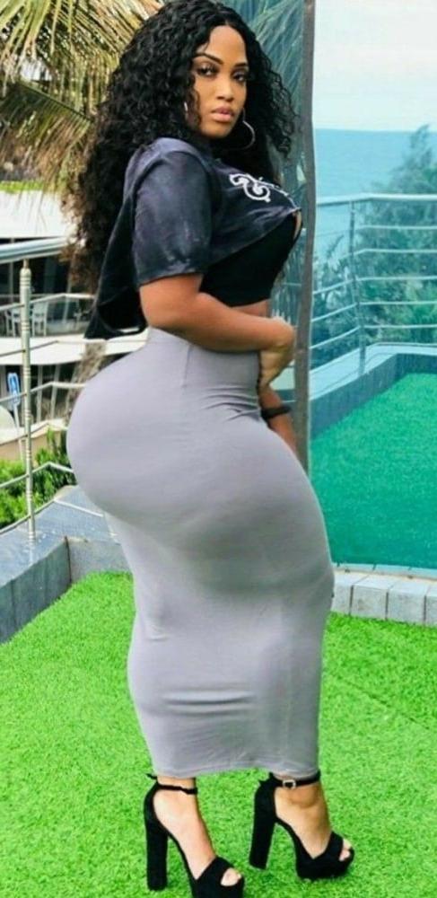6P Pin on Big Booty