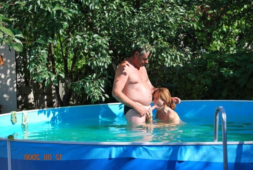 25P Swinger Pool Party #72