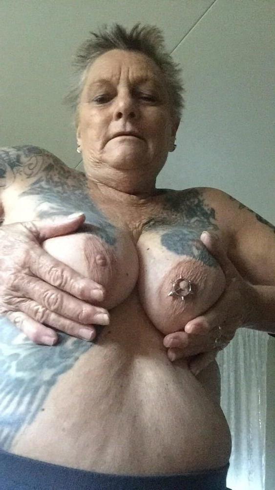 25P grannies and mature