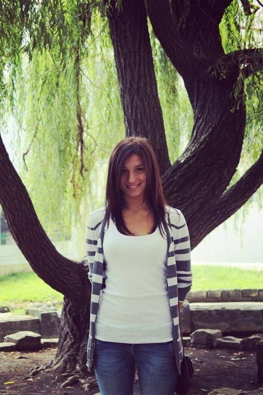 25P Russian swinger girl