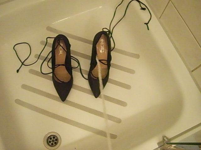 25P billige heels bepisst